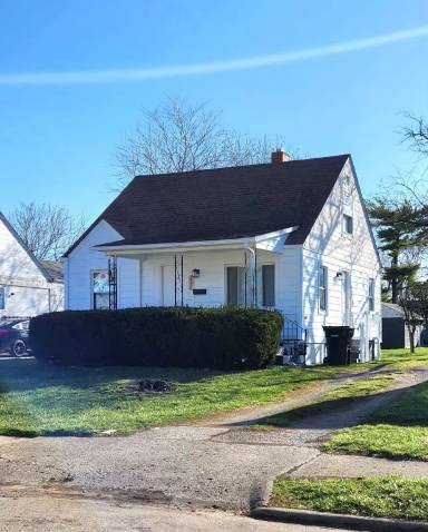 Main picture of 2530 McGuffey Rd