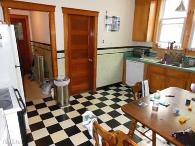 Main picture of 64 Linden Ave