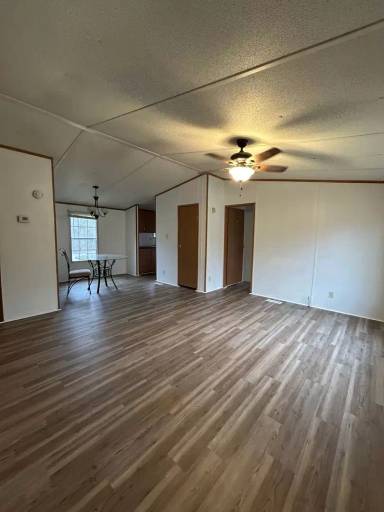 Main picture of 257 Hill Creek Rd
