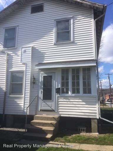 Main picture of 154 5th Ave