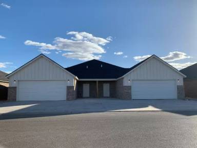 Main picture of 5715 Kemper St