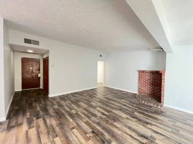 Main picture of 728 N 14th St