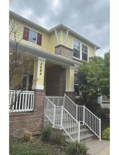 Main picture of 2684 Willow St