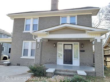 Main picture of 323 West Blvd