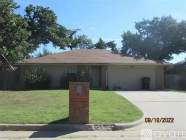 Main picture of 1808 Michell Dr