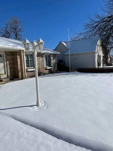 Main picture of 304 Greydene Ave