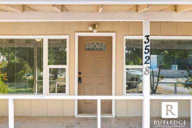 Main picture of 3524 Table Rock Rd