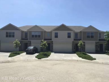 Main picture of 1405 NE Mary Ct