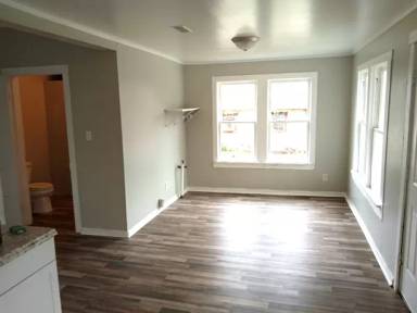 Main picture of 9145 Church St