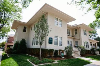 Main picture of 3128 N Shepard Ave