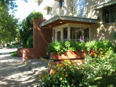 Main picture of 800 N Ogden St
