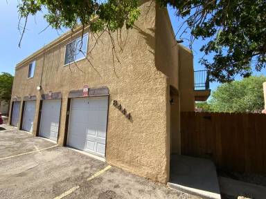 Main picture of 8444 Spain Rd NE