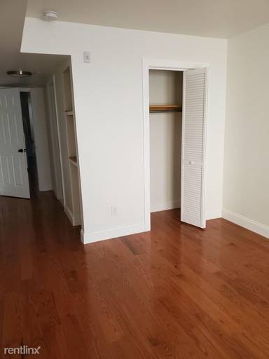 Main picture of 618 N 10th St