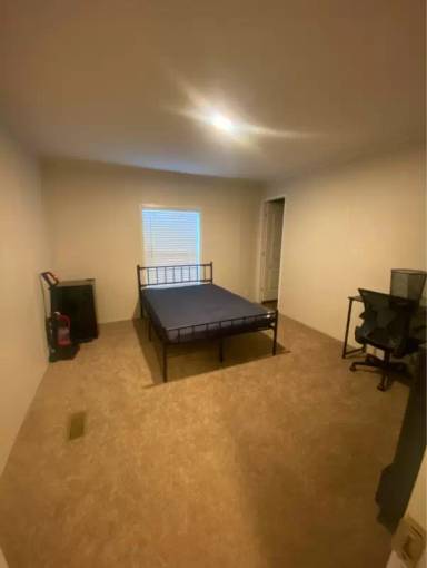 Main picture of 325 Robin Ln