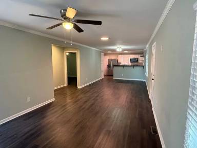Main picture of 820 Hamrick St