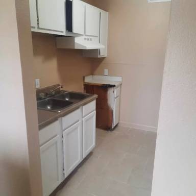 Main picture of 1750 N Minneapolis St