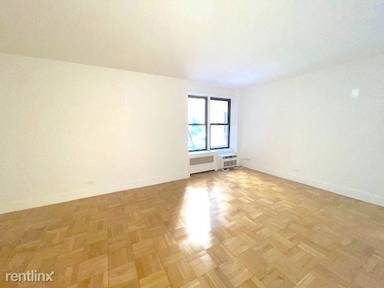 Main picture of 1360 York Ave