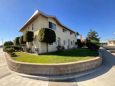 Main picture of 4812 Grace Ave