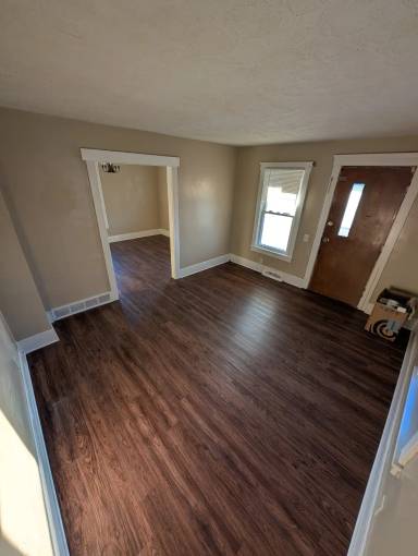 Main picture of 218 Winckles St