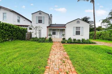 Main picture of 236 Greymon Dr