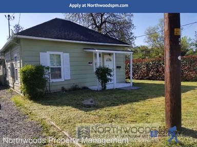 Main picture of 719 SE 8th St