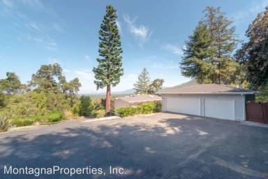 Main picture of 21223 Deepwell Ct
