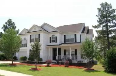 Main picture of 12 Mapleleaf Dr