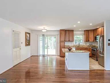 Main picture of 614 Wildwood Ln