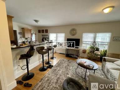 Main picture of 185 Beacon St