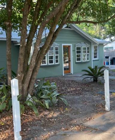 Main picture of 1027 NW 11th Ave