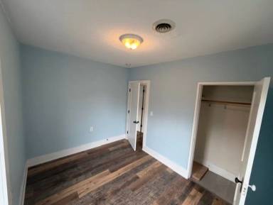 Main picture of 211 E Cherry St