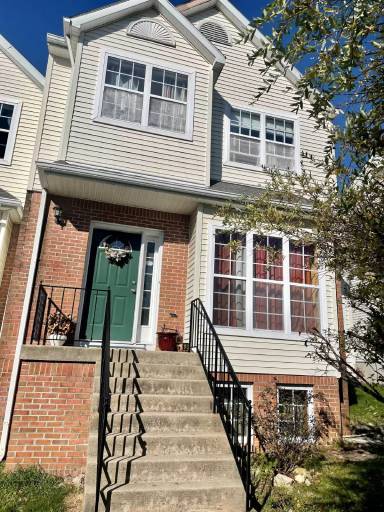 Main picture of 42 Schenck Ave