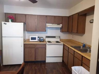 Main picture of 1744 S 116th St