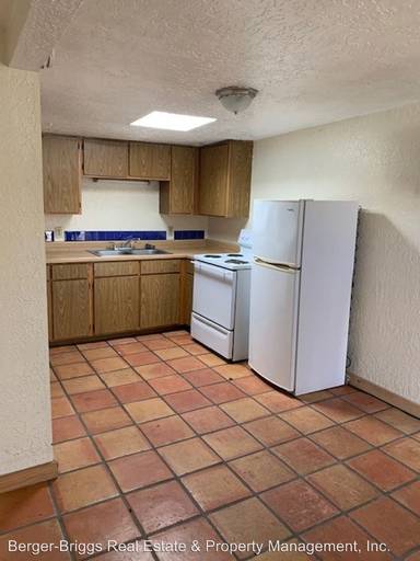 Main picture of 2412 Silver Ave SE