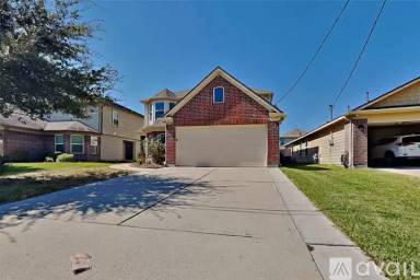 Main picture of 16758 N Rail Dr