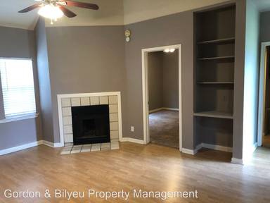 Main picture of 2513 San Gabriel St