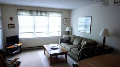 Main picture of 28 Packard Rd