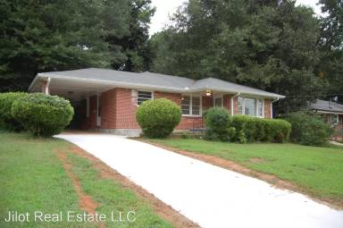 Main picture of 1965 Laurel Ln