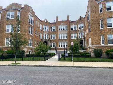 Main picture of 475 Highland Ave