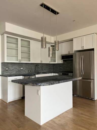 Main picture of 1601 Pacific Ave