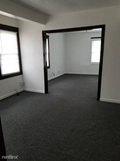 Main picture of 1030 N Central Ave