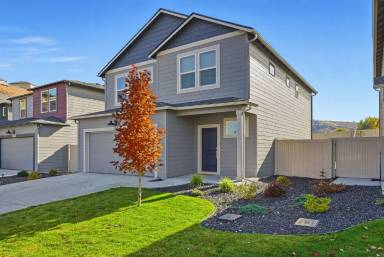 Main picture of 20601 E Meadow Spring Loop