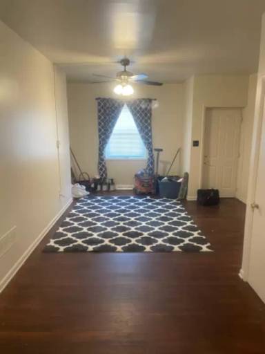 Main picture of 100 N DuPont St