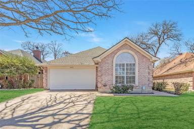 Main picture of 4920 Arborgate Dr