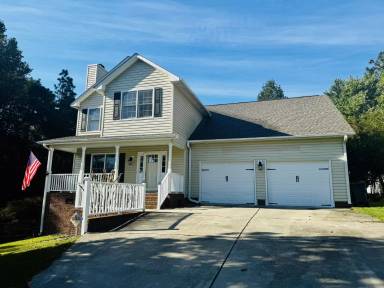 Main picture of 155 Yorkshire Dr