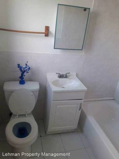 Main picture of 1990 NW 183rd St