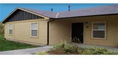 Main picture of 209 S Dewey Ave