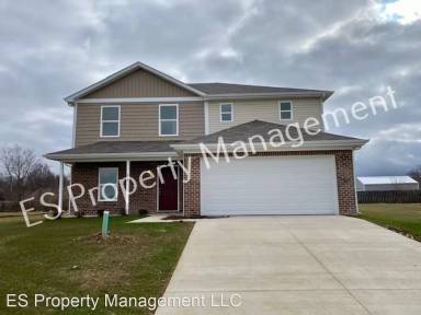 Main picture of 2905 W Kings Canyon Rd