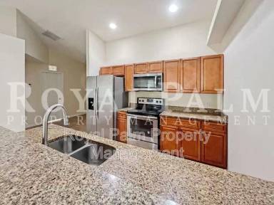 Main picture of 105 SE 2nd Ave