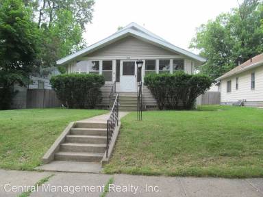 Main picture of 814 E Fairview Ave